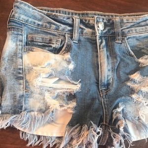AEO Hi-Rise Shortie Denim